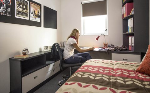 澳洲留学生住宿攻略：租房、宿舍、寄宿家庭及学生公寓