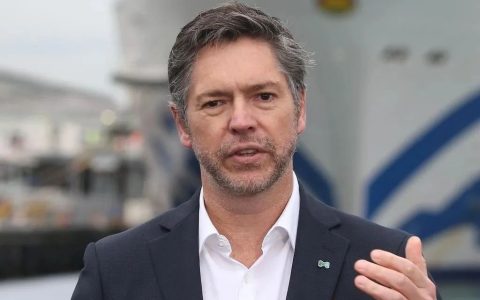 风向变了？墨尔本市长喊话"我们需要更多留学生，而不是减少！"减不减留学生又成疑！